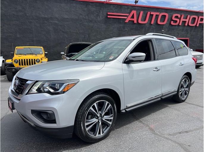 2020 Nissan Pathfinder