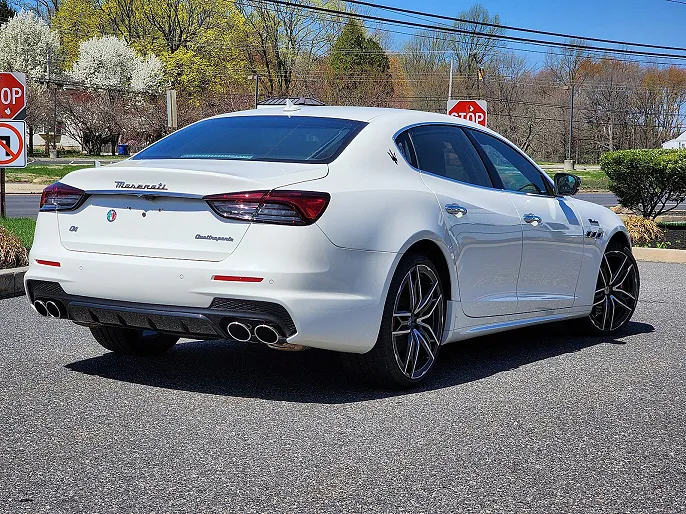 2024 Maserati Quattroporte