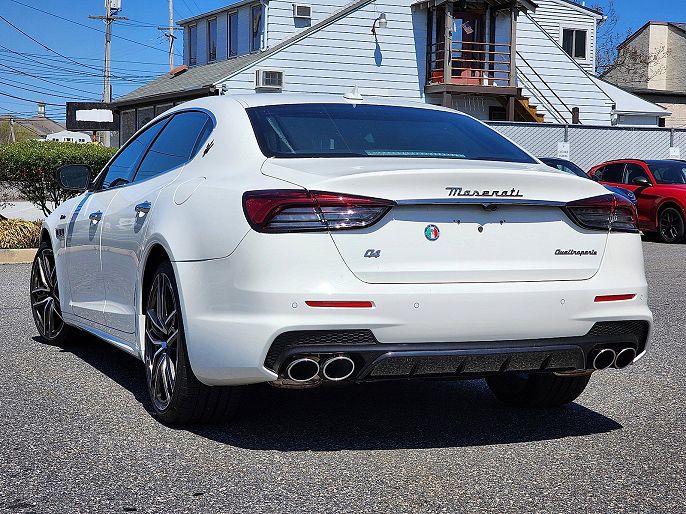 2024 Maserati Quattroporte