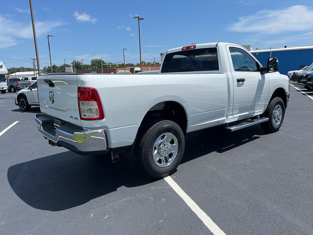 2024 Ram 2500 Tradesman image 2