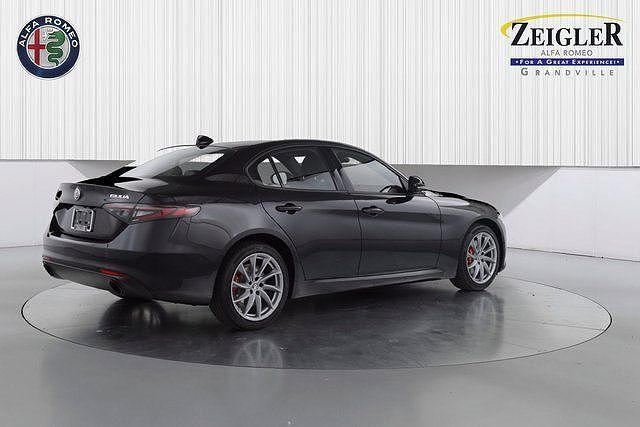 2024 Alfa Romeo Giulia