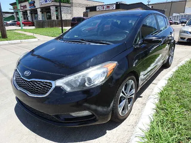 2016 Kia Forte5