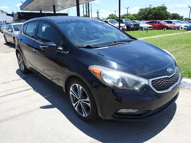 2016 Kia Forte5