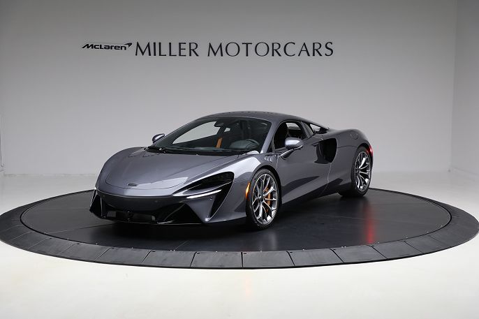 2025 Mclaren Artura