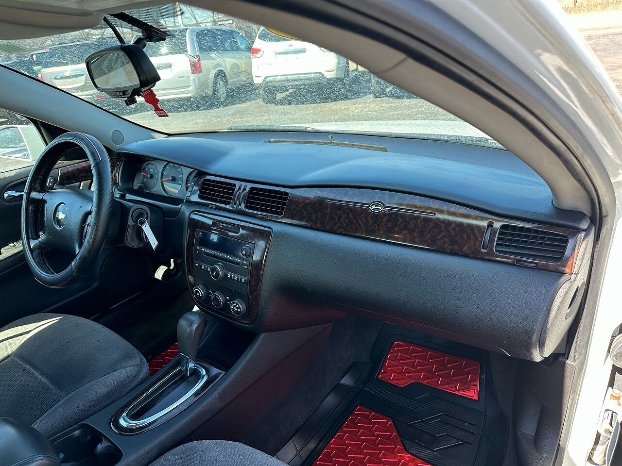 2014 Chevrolet Impala LS image 14