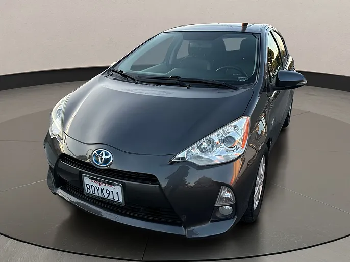 2013 Toyota Prius c