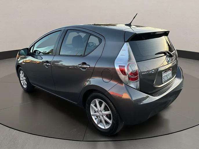 2013 Toyota Prius c