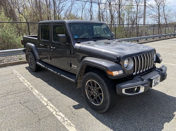 2023 Jeep Gladiator