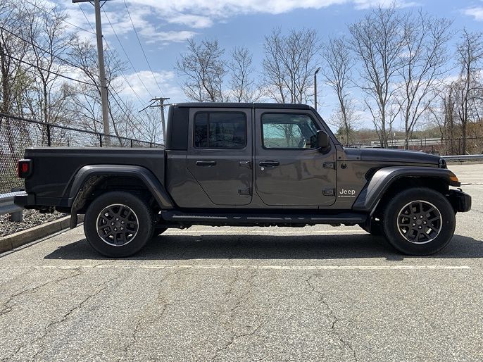 2023 Jeep Gladiator