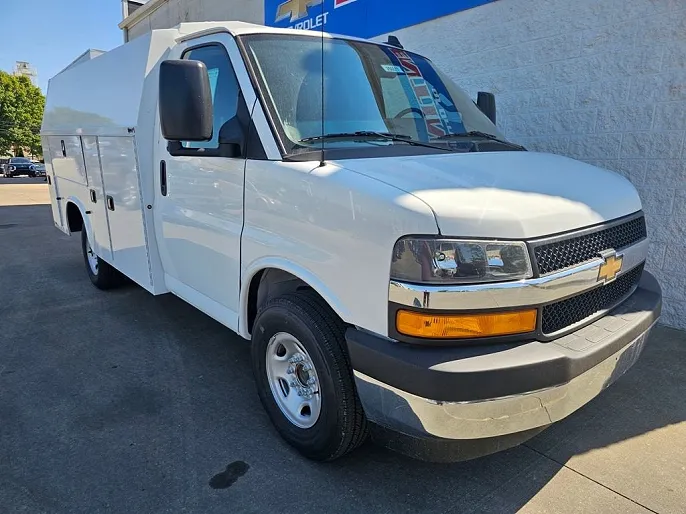 2025 Chevrolet Express