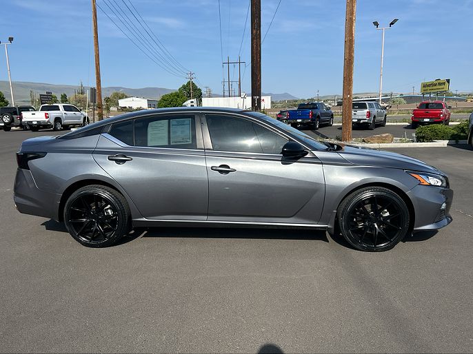 2022 Nissan Altima