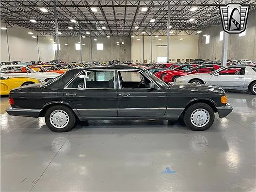 1989 Mercedes-Benz 420 SEL image 4
