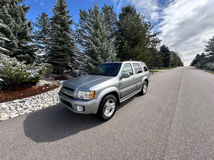 2001 Infiniti QX4