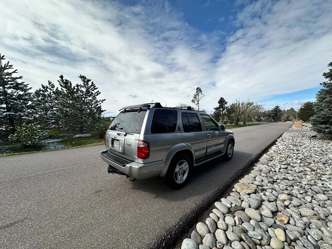 2001 Infiniti QX4