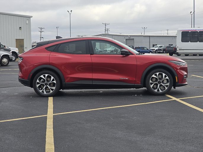 2024 Ford Mustang Mach-E