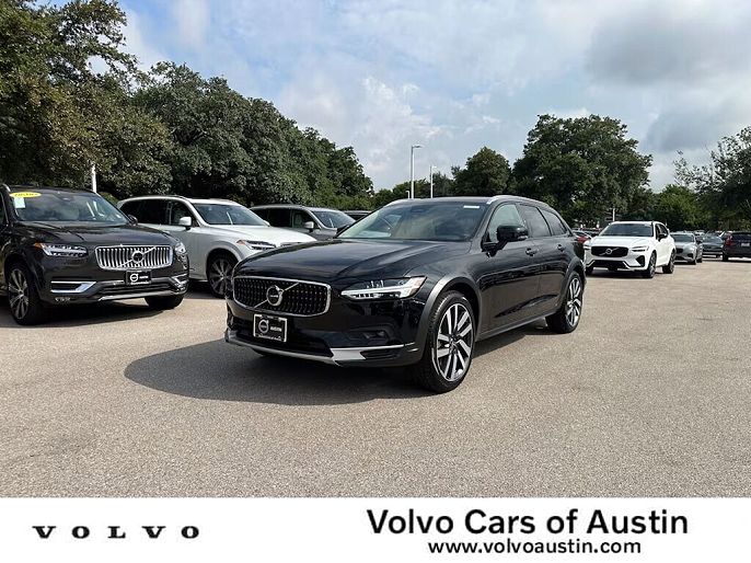 2025 Volvo V90