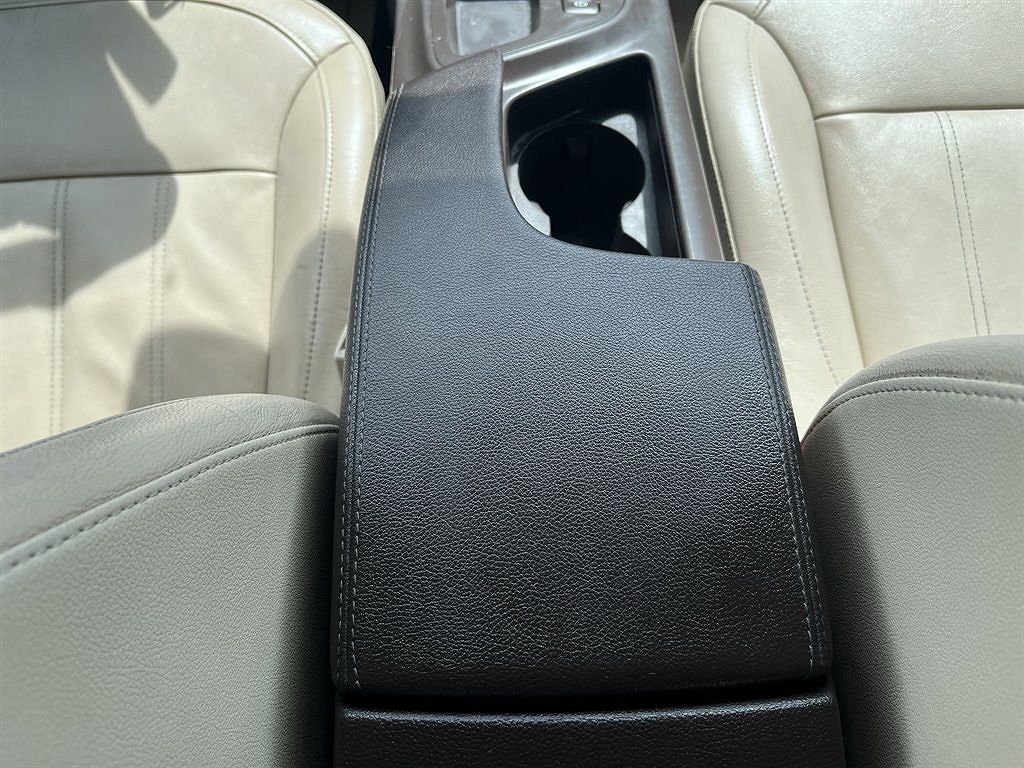 2011 Buick Regal CXL image 13