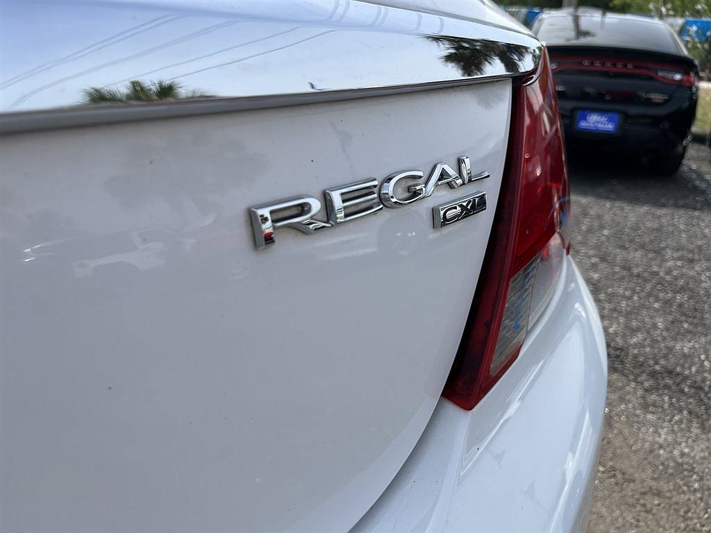 2011 Buick Regal CXL image 27
