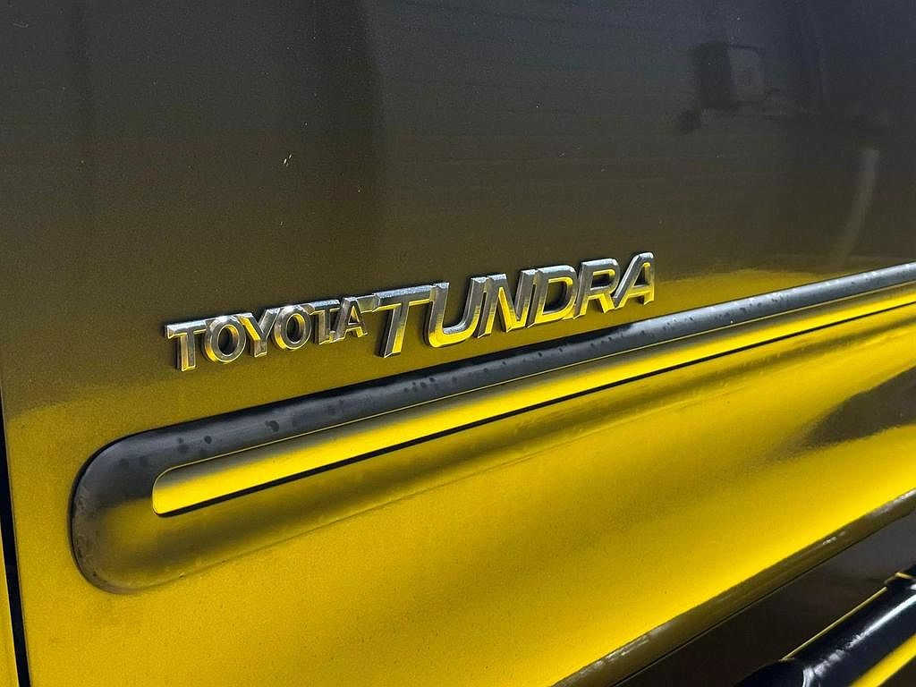 2004 Toyota Tundra SR5 image 5