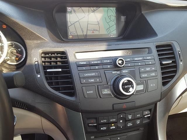 2014 Acura TSX Technology image 14
