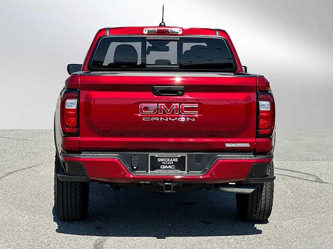 2025 GMC Canyon