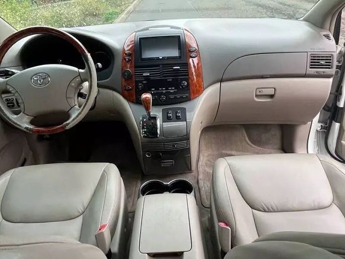 2006 Toyota Sienna