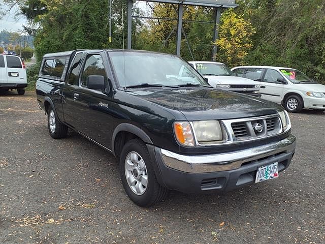 1999 Nissan Frontier XE image 0