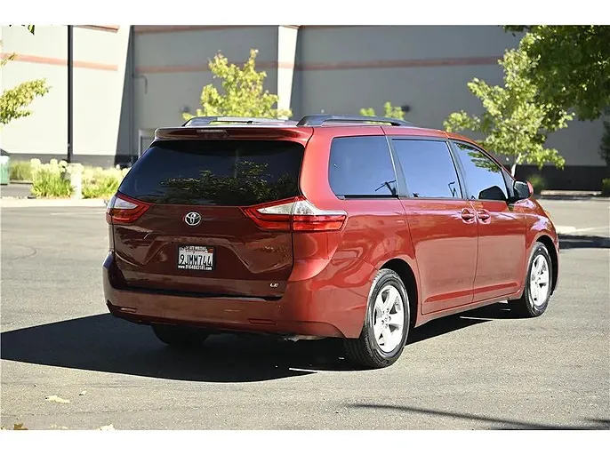 2015 Toyota Sienna