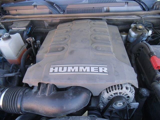 2009 Hummer H3T Alpha image 23