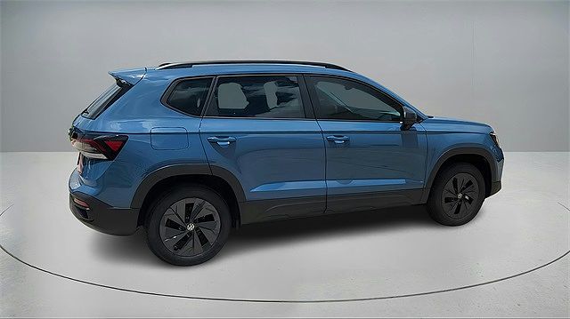 2025 Volkswagen Taos