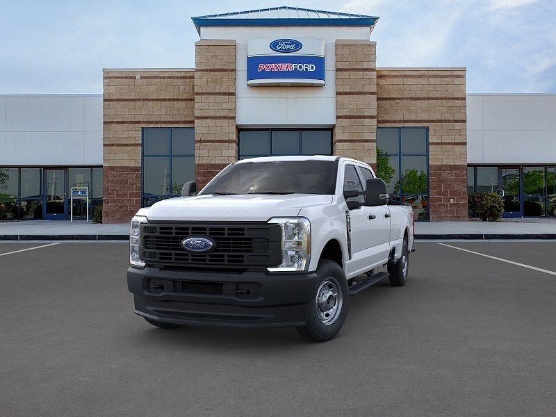 2024 Ford F-250 XL image 3