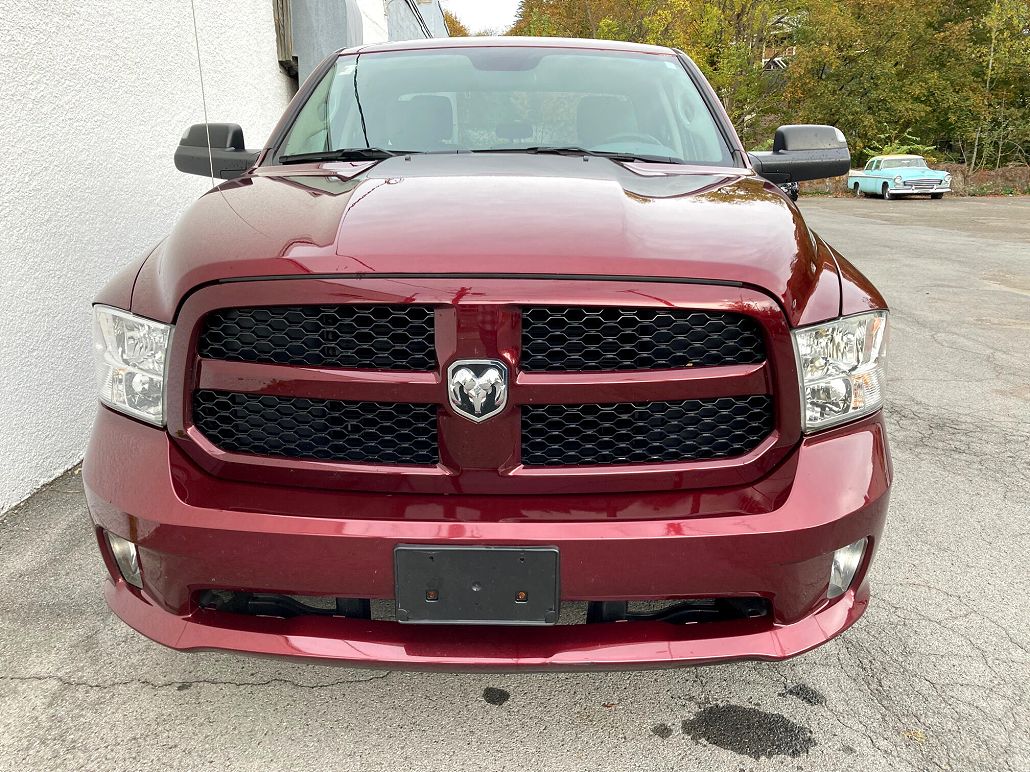 2018 Ram 1500 ST image 2