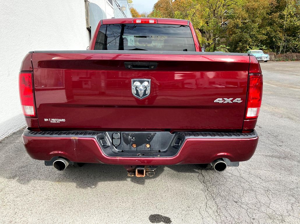 2018 Ram 1500 ST image 3