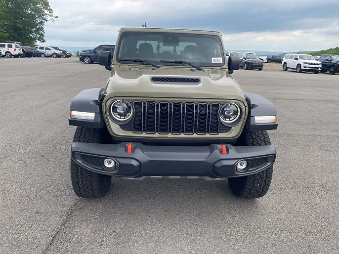 2025 Jeep Gladiator