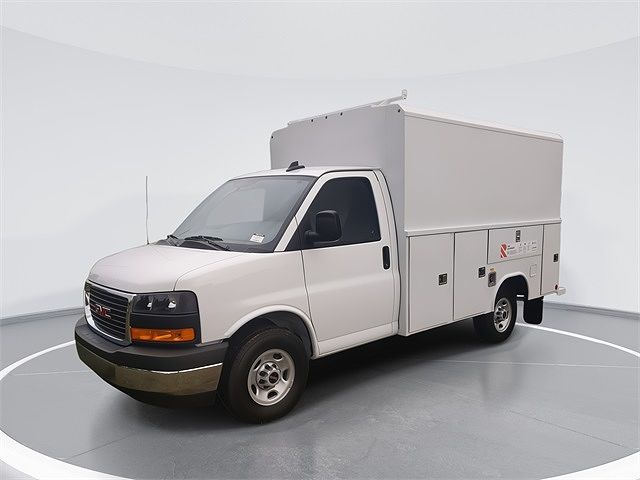 2025 GMC Savana