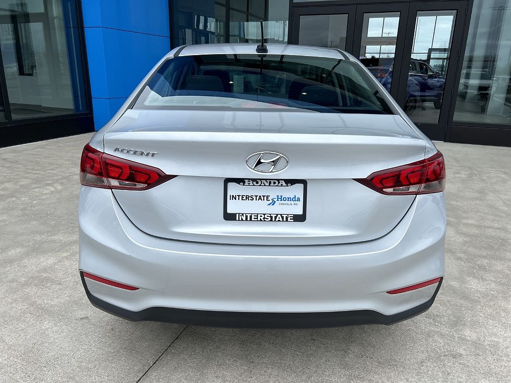 2021 Hyundai Accent Limited Edition image 5