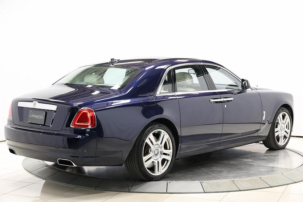 2016 Rolls-Royce Ghost null image 3