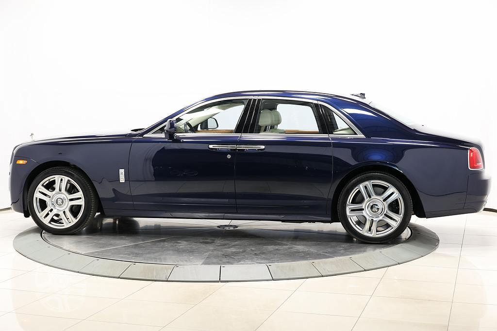 2016 Rolls-Royce Ghost null image 4