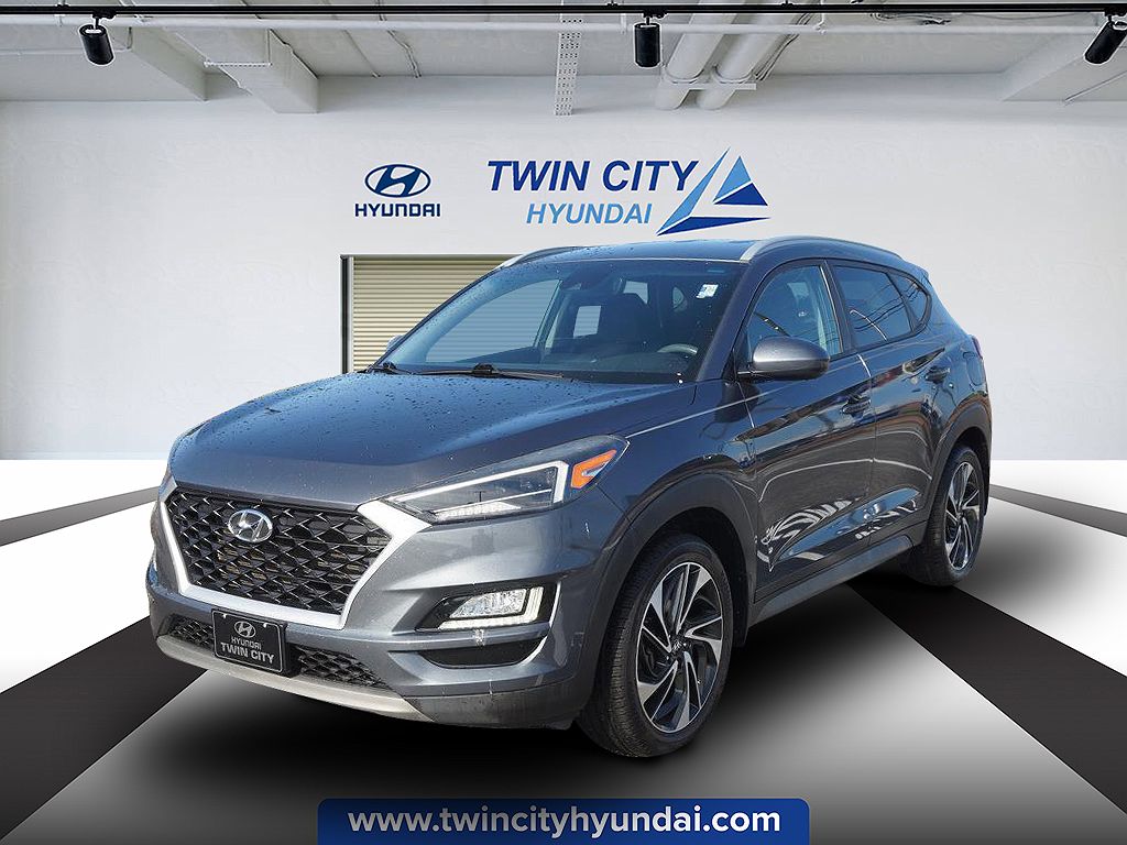 2019 Hyundai Tucson Sport image 0