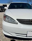 2002 Toyota Camry XLE image 1
