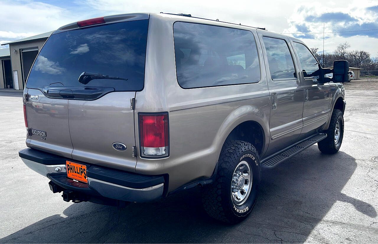 2000 Ford Excursion XLT image 6