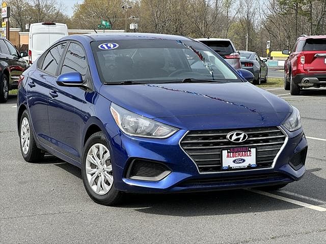 2018 Hyundai Accent SE image 0
