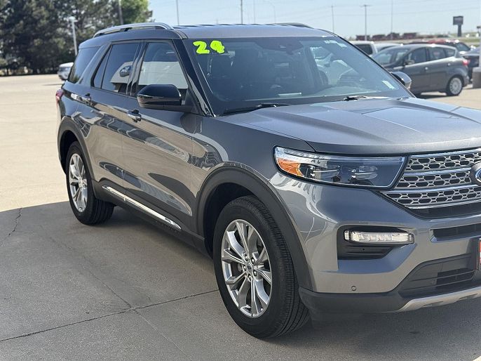 2024 Ford Explorer