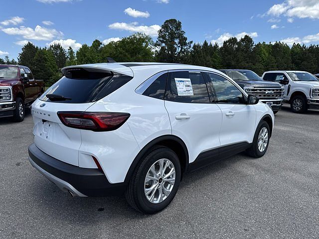 2024 Ford Escape