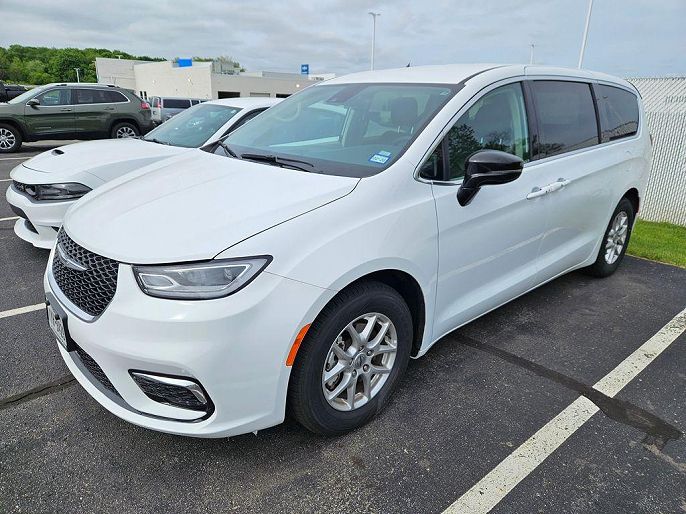 2024 Chrysler Pacifica