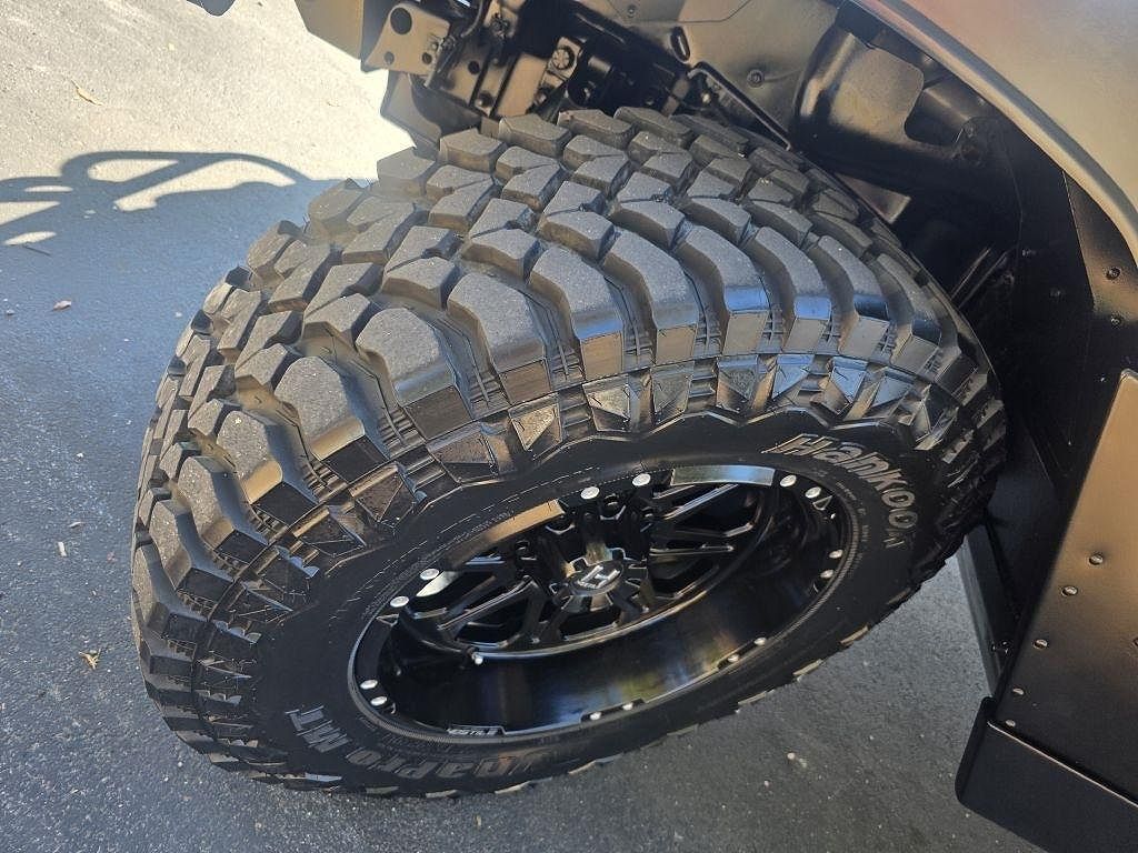 2000 AM General Hummer