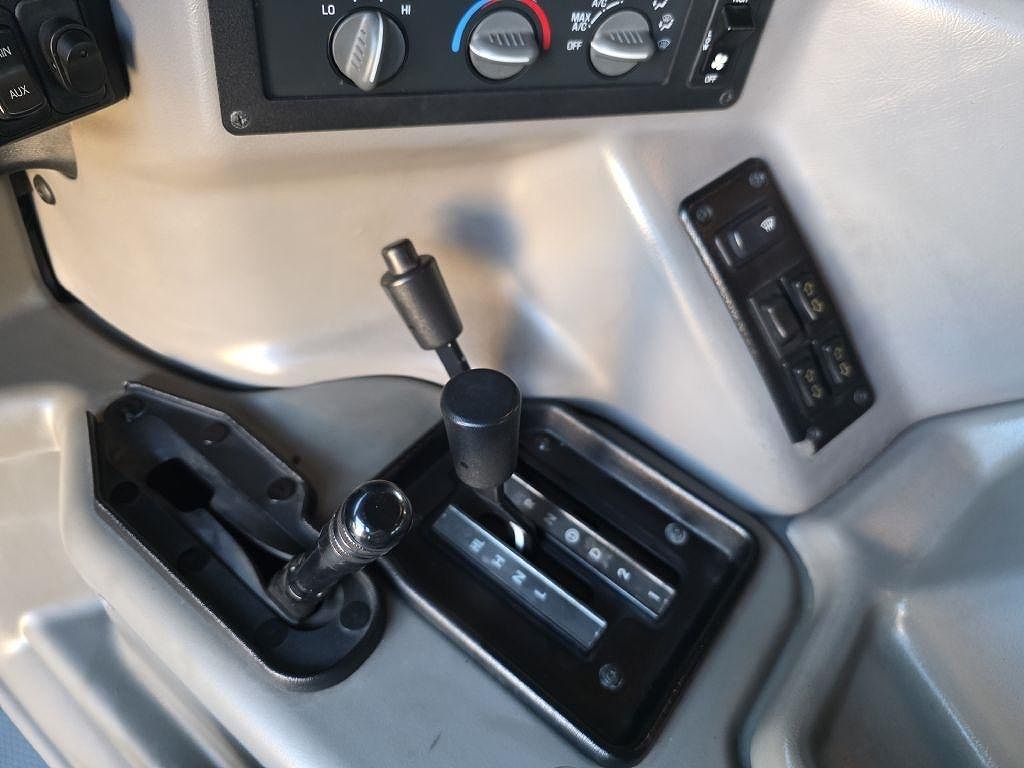 2000 AM General Hummer