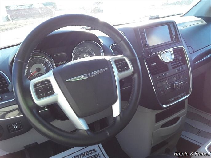 2014 Chrysler Town & Country
