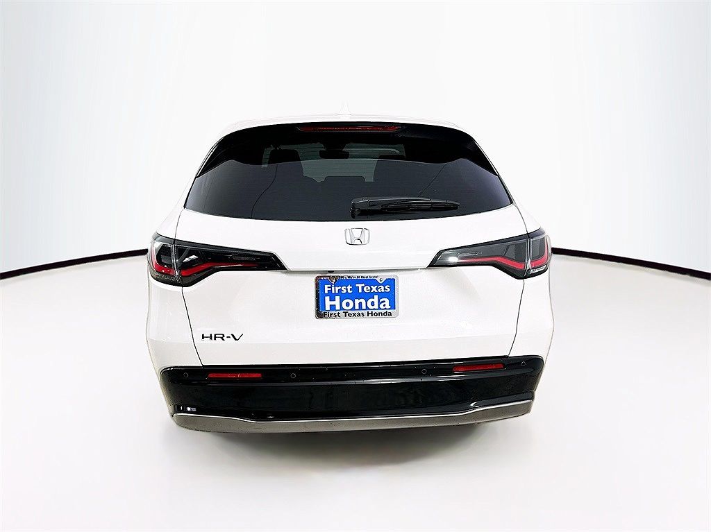 2024 Honda HR-V EX-L image 5