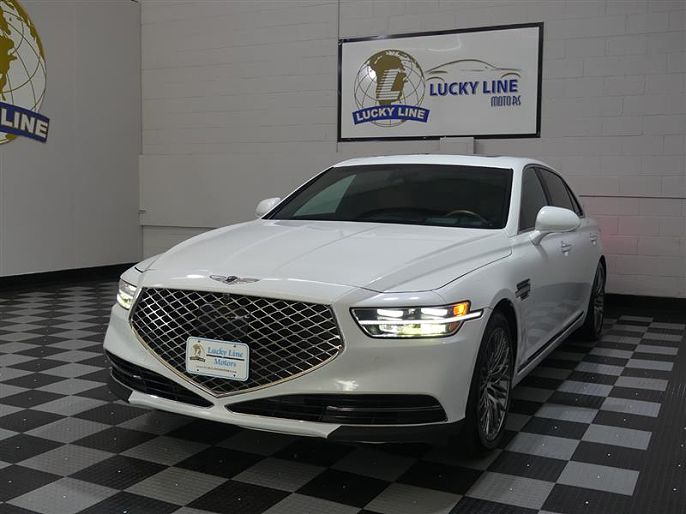 2021 Genesis G90